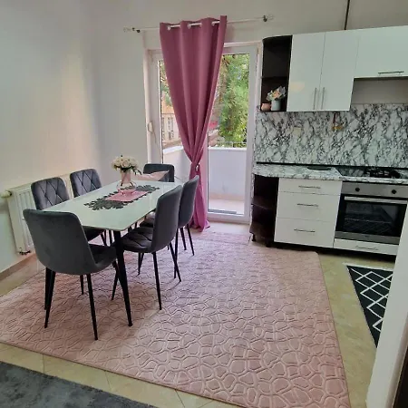 Apartment Leopold Chillout Apheartment *